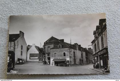 Cpsm 1957, Locminé, place du Morbihan, Morbihan 56