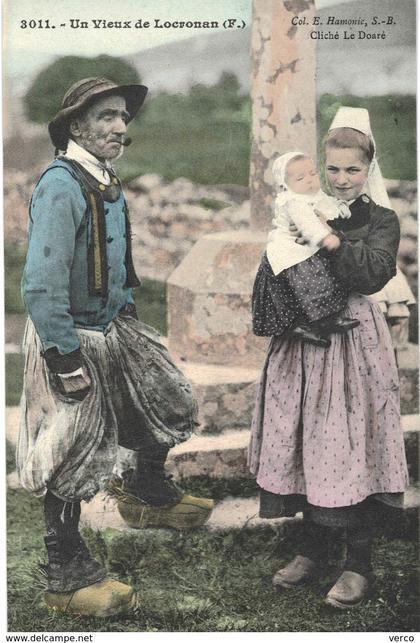 Carte POSTALE Ancienne de   LOCRONAN - Un vieux