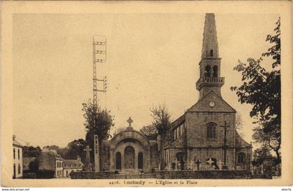 CPA LOCTUDY - L'Église et la Place (143241)