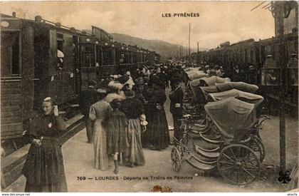 CPA LOURDES - Departs de Trains (279516)