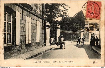 CPA LUCON - Entrée du Jardin Public (636956)