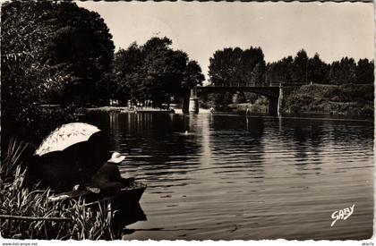 CPA MALICORNE-sur-SARTHE Rives de la Sarthe - Pont FRANCE (1433418)