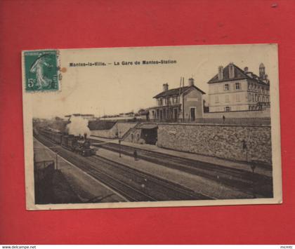 CPA  - Mantes la Ville - La Gare de Mantes Station