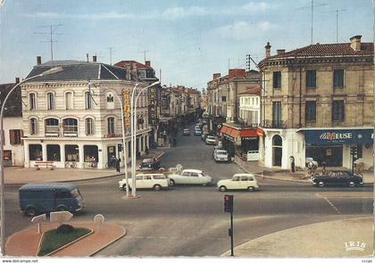 CPSM Marmande Les Boulevards