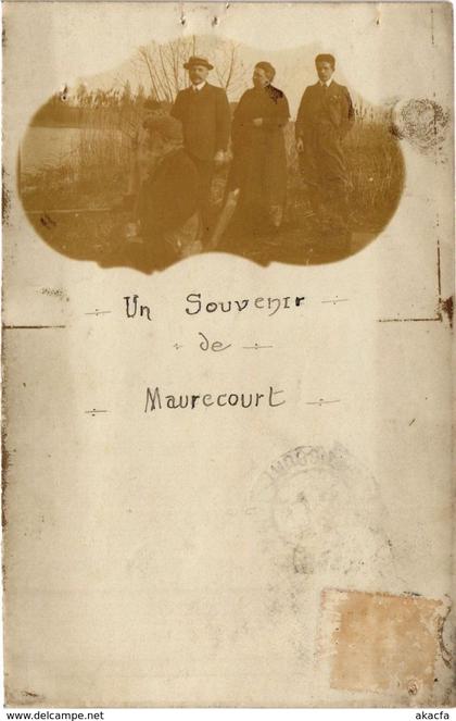 CPA Un Souvenir de MAURECOURT - carte photo (215435)