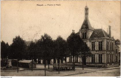 CPA Mayet Mairie et Place (1429707)