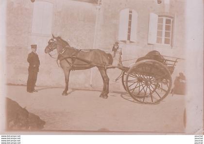 R18-47) MEILHAN SUR GARONNE - PHOTO -  MAISON CARDONNE- ANIMATION - HABITANTS - ATTELAGE CHEVAL - ( 2 SCANS )