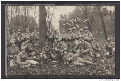 57 - Orly prés Metz - " Un pique nique à Orly " - Groupe de militaire - 1914 -1918 ?