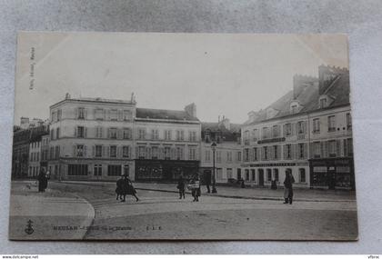 Meulan, place de la mairie, Yvelines 78