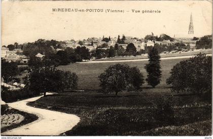 CPA Mirebeau en Poitou - Vue générale (111699)