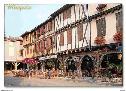 09 - Mirepoix - Maisons à pans de bois dans la Cité Médiévale de Mirepoix - CPM - Voir Scans Recto-Verso