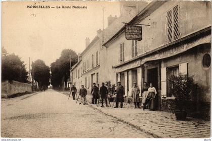 CPA Moisselles Route Nationale (1391624)