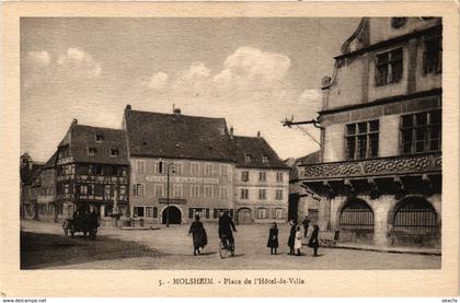 CPA AK MOLSHEIM - Place de l'Hotel de Ville (276091)