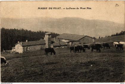 CPA MONT-PILAT - Massif du PILAT - La Ferme du MONT-PILAT (487385)