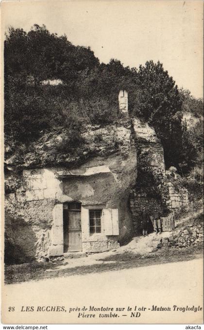 CPA MONTOIRE-sur-le-LOIR - Maison Troglodyte Pierre tombée (128061)