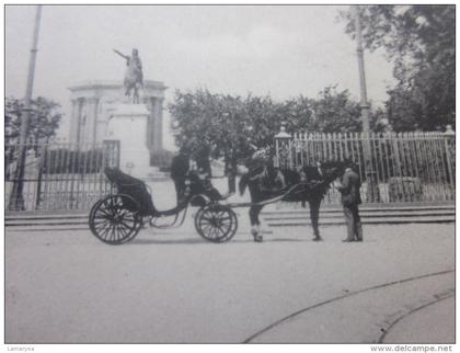 24 mars 1904 précurseur CPA de Montpellier (Hérault)attelage à cheval  pour promenade-entrée de la promenade du Peyrou