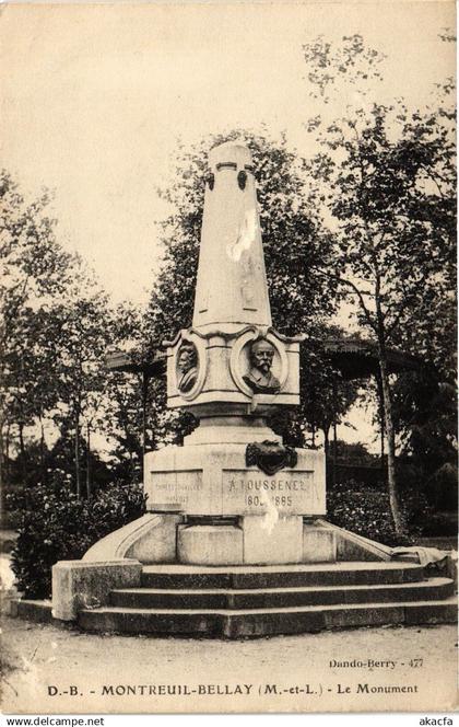 CPA MONTREUIL-BELLAY - Le Monument (207465)