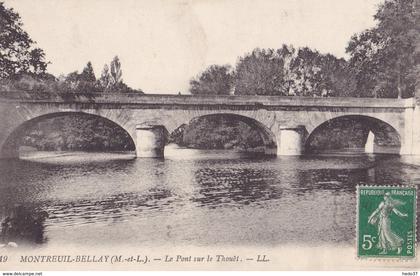 Montreuil-Bellay - Le Pont sur le Thouët