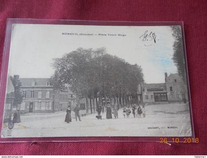 CPA - Moreuil - Place Victor Hugo