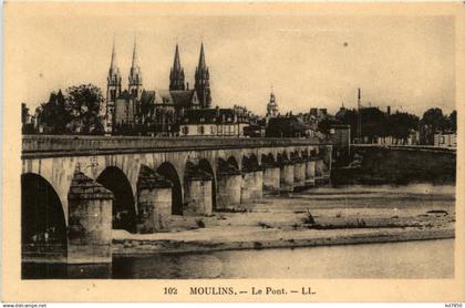 Moulins, Le Pont