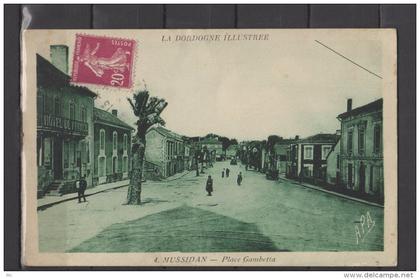 24 - Mussidan - Place Gambetta