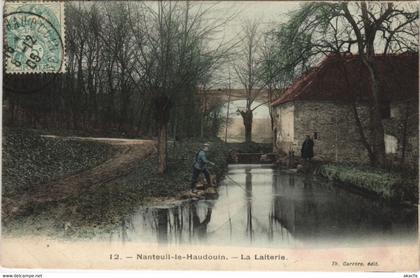 CPA NANTEUIL-le-HAUDOUIN - La Laiterie (130709)