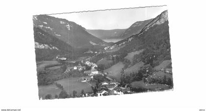 Carte Postale Ancienne de NANTUA-vallée des Neyrolles et le lac de Nantua