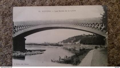 CPA NEVERS NIEVRE LES BORDS DE LA LOIRE PONT ED F ROBLIN