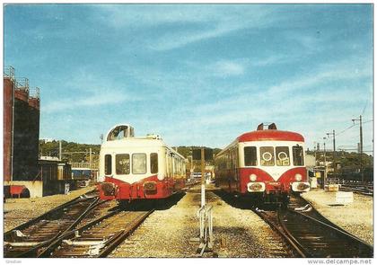 NIMES  - AUTORAILS X 2403 ET 3824 AU DEPOT DE NIMES EN NOVEMBRE 1996   N° 6