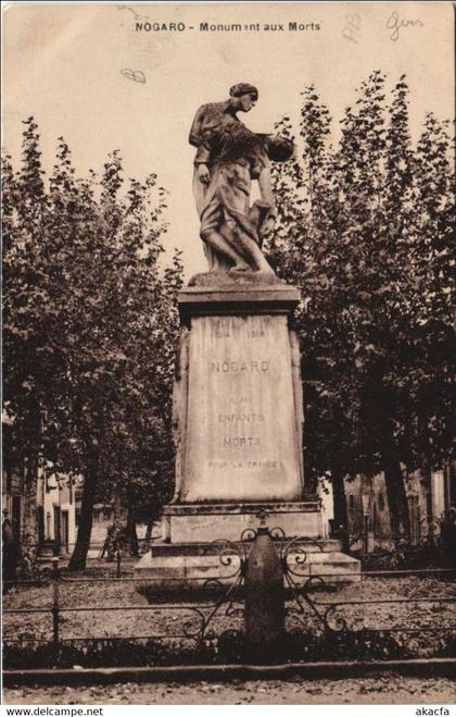 CPA NOGARO Monument aux Morts (1169304)