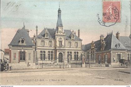 CPA Nogent-le-Roi L'Hôtel de Ville