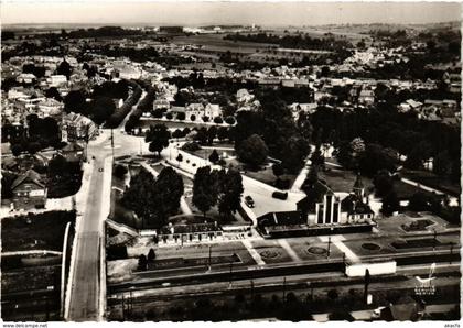 CPM NOYON - La gare (217139)