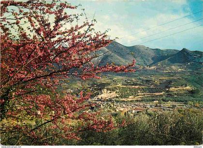 26 - Nyons - Charmante vue de Nyons à travers les arbres de Judée - CPM - Voir Scans Recto-Verso