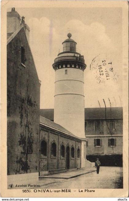 CPA ONIVAL-sur-MER - Le Phare (121280)