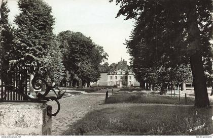 94 ORMESSON SUR MARNE LE CHÂTEAU