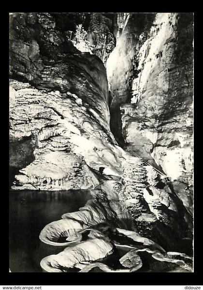 46 - Padirac - Gouffre de Padirac - Lac Suspendu et Grand Dôme - Spéléologie - Carte dentelée - CPSM grand format - Voir