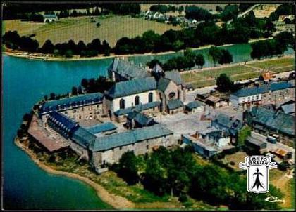 35 Paimpont - PAIMPONT (I-et-V)  - Vue aérienne sur l´abbaye - cpsm