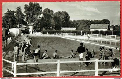 Palaiseau - La Piscine