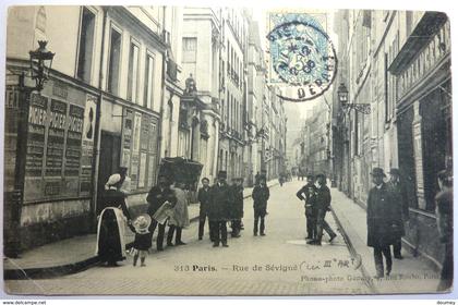 RUE DE SÉVIGNÉ - PARIS