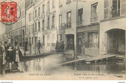 PARIS arrondissement 05  ( crue de la seine )  rue du fer a moulin