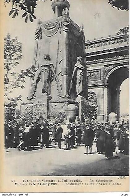 CPA Paris Fête de la Victoire 14 Juillet 1919 Le Cénotaphe