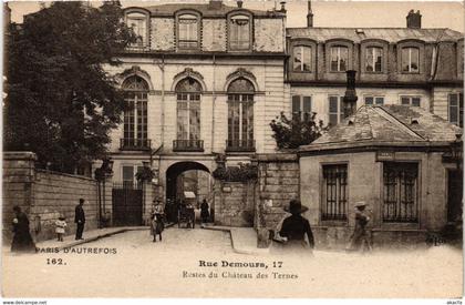 CPA PARIS 17e 17, Rue Demours Restes du Chateau des Ternes (1249140)