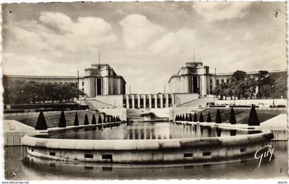 CPA Paris 16e Paris-Le palais de Chaillot, vu des jardins (313578)