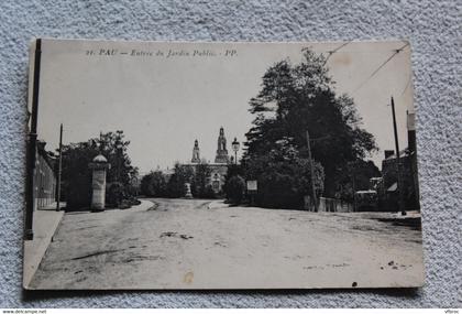 Pau, entrée du jardin public, Pyrénées atlantiques 64