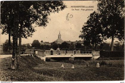 CPA Pierrefitte-sur-Aire - Le Pont - Vue générale (178983)