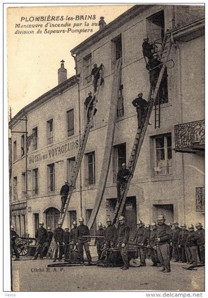 Carte Postale Ancienne de PLOMBIERES les BAINS