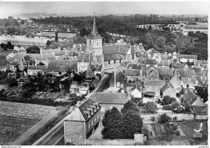 Plouër-sur-Rance belle vue aérienne du Bourg