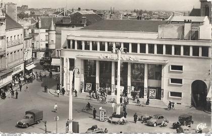 CPSM Poitiers Le Théâtre