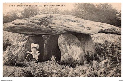 Dolmen de St Maudez près de Pont Aven