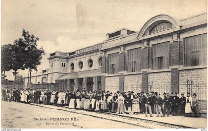 Carte POSTALE  Ancienne de  PONTARLIER - Sortie du personnel (Absinthe ?)